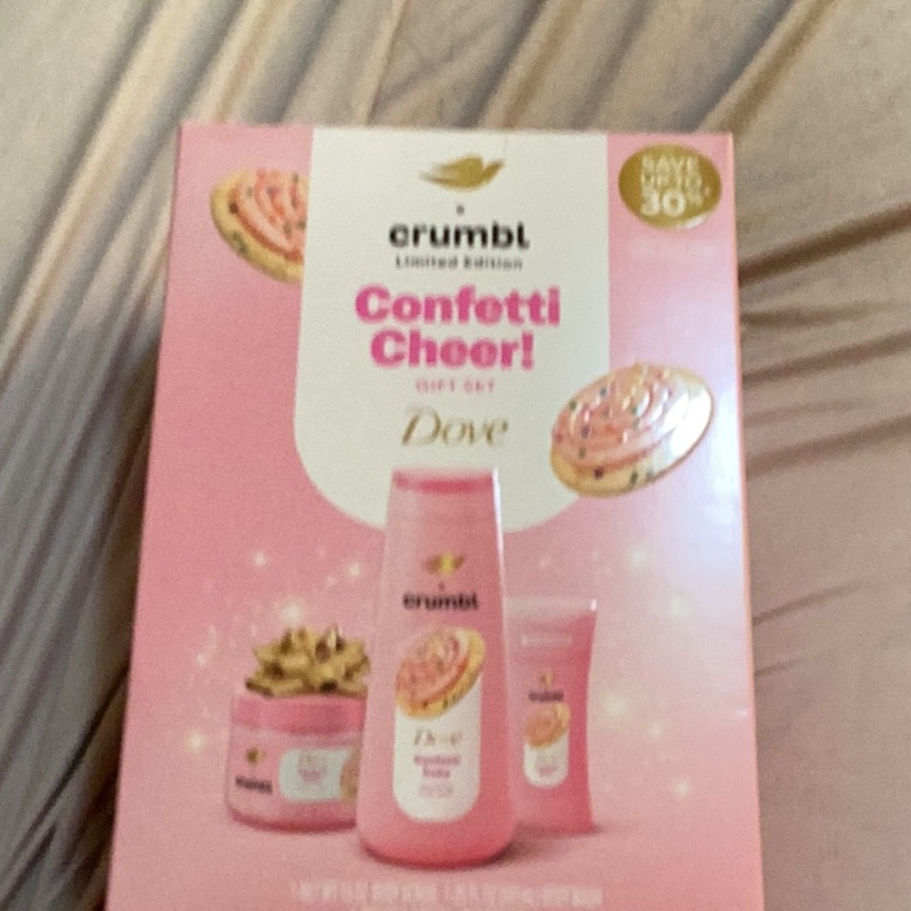 Dovexcrumbllimited edition confetti cheer !Gift set . Holiday 2025